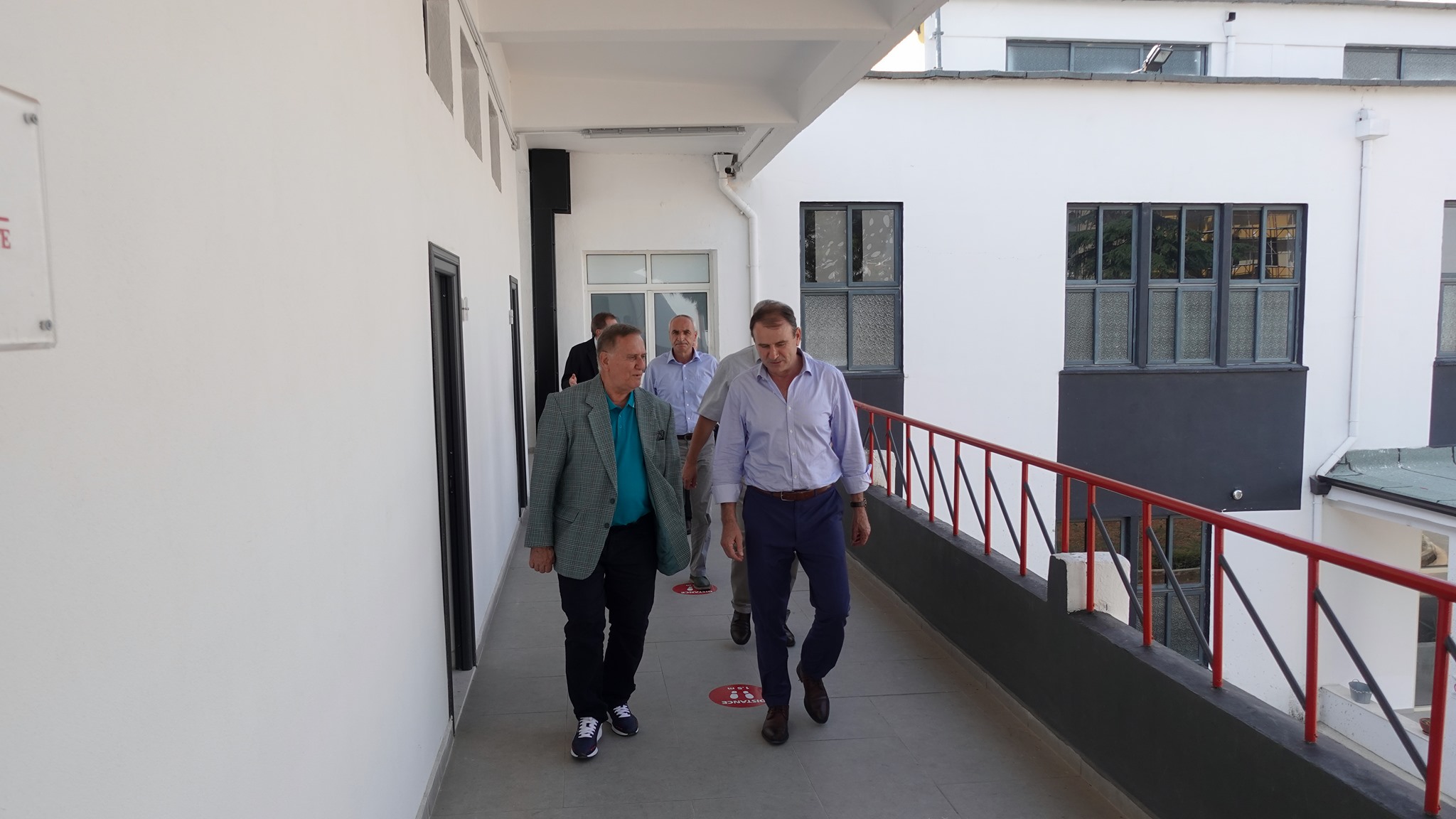 CIT MIRËPRITI DELEGACIONIN E UNIVERSITETIT HAXHI ZEKA NË PEJË