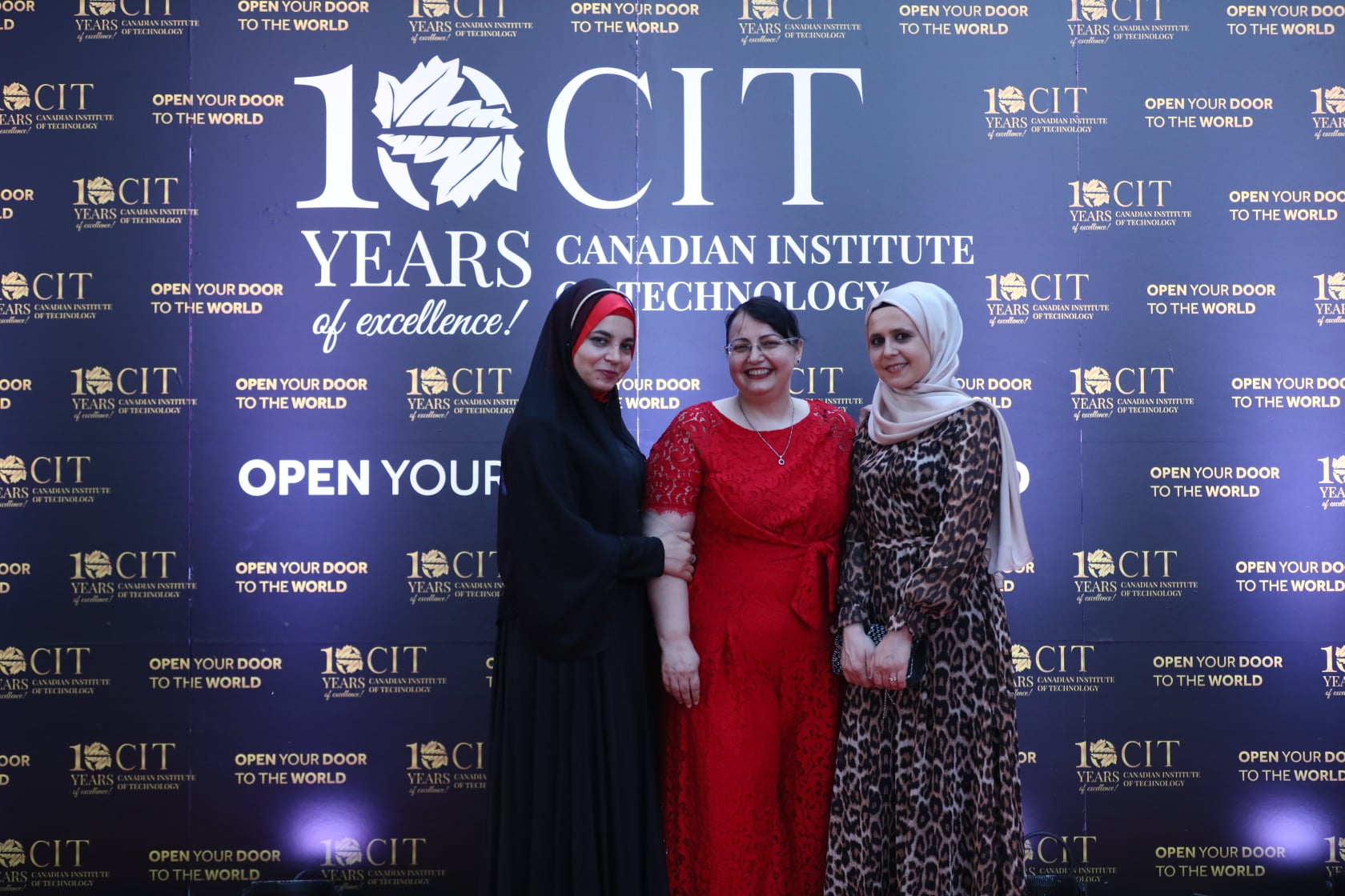 Tani që po filloni karrierën tuaj profesionale, ju jeni ambasadorët më të mirë që mund të ketë CIT