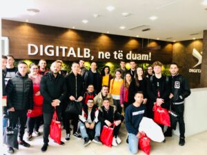 Vizitë në DigitAlb