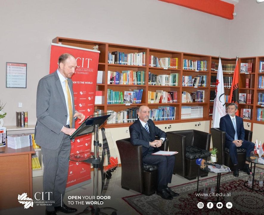 nota pozitive për librin dhe ndër të tjera theksoi forcimin e marrëdhënieve ekonomike