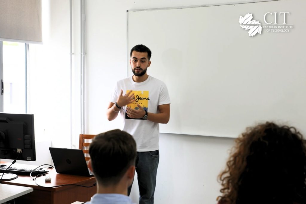 Diploma Thesis Defense | Bachelor Students 6 Diploma Thesis Defense | Bachelor Students
