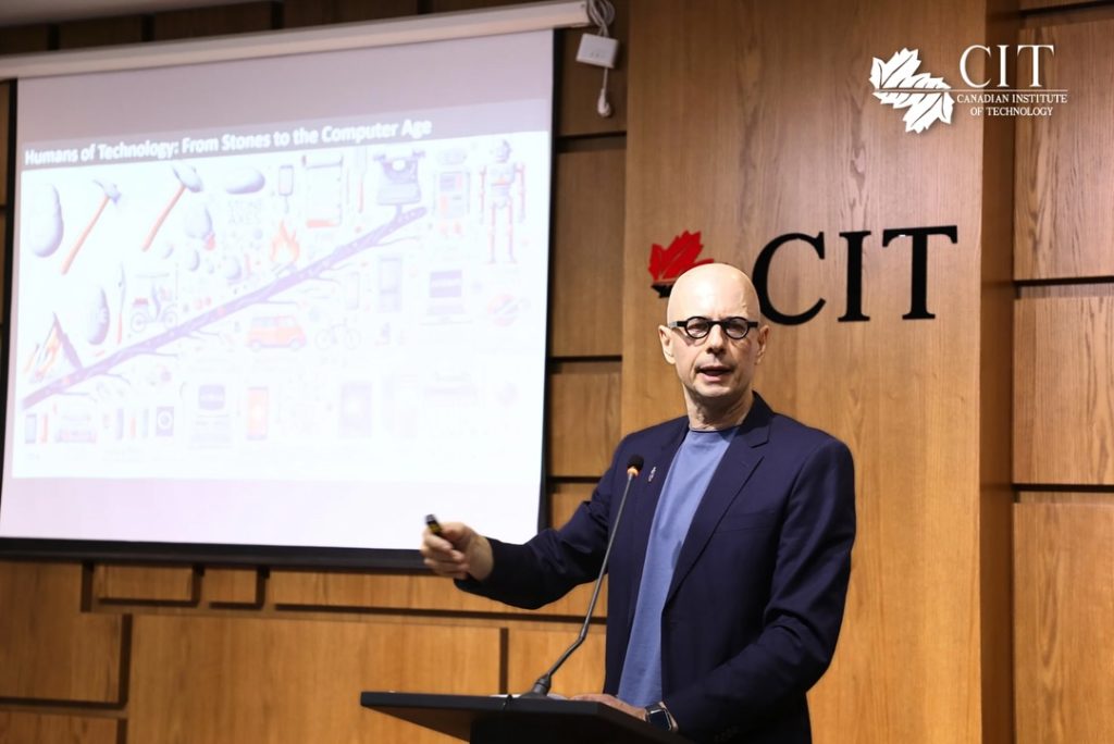 Open Lecture: Charting Your Path in an AI-Driven World 3 Open Lecture: Charting Your Path in an AI-Driven World