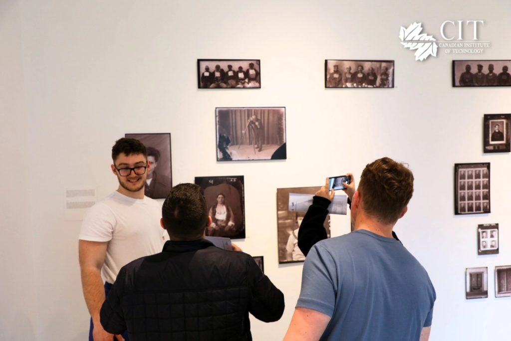 Art Club Visit | Marubi Exhibition