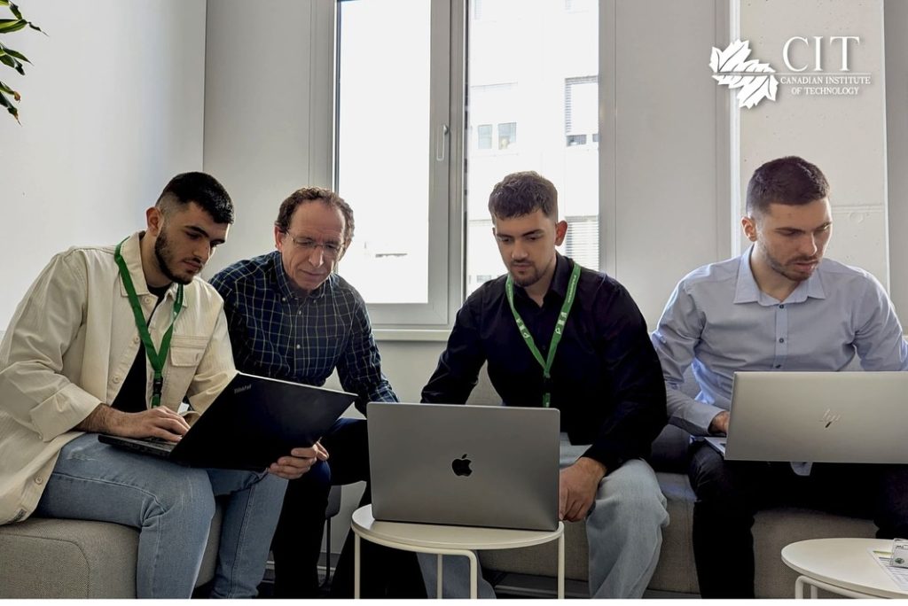 AI IN MEDICAL DIAGNOSIS PROJECT | MEDICAL UNIVERSITY OF GRAZ 1 AI IN MEDICAL DIAGNOSIS PROJECT | MEDICAL UNIVERSITY OF GRAZ
