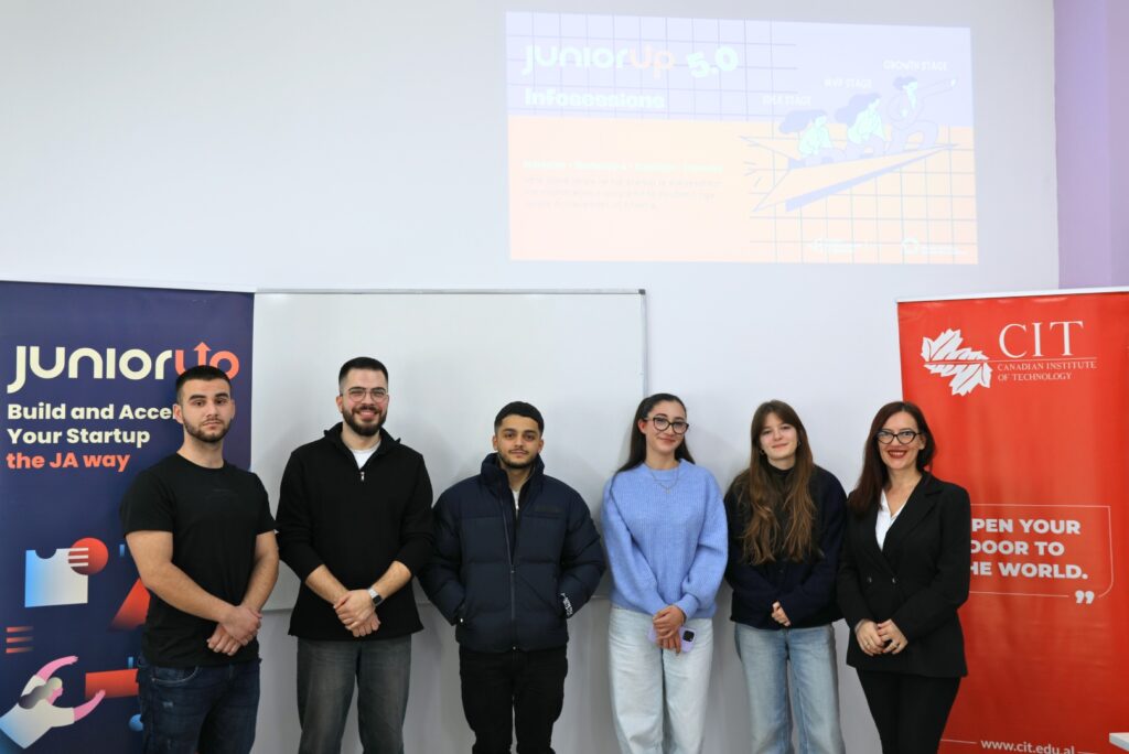 Junior UP 5.0 Incubation Program | Info Session 1 Junior UP 5.0 Incubation Program | Info Session