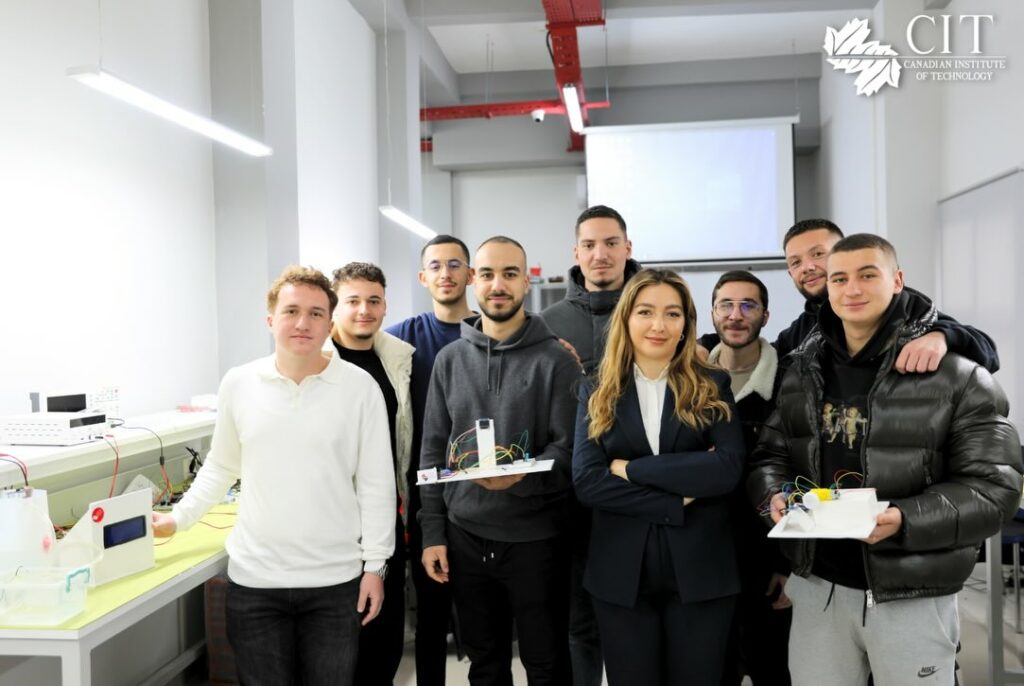 COURSE PROJECT PRESENTATIONS