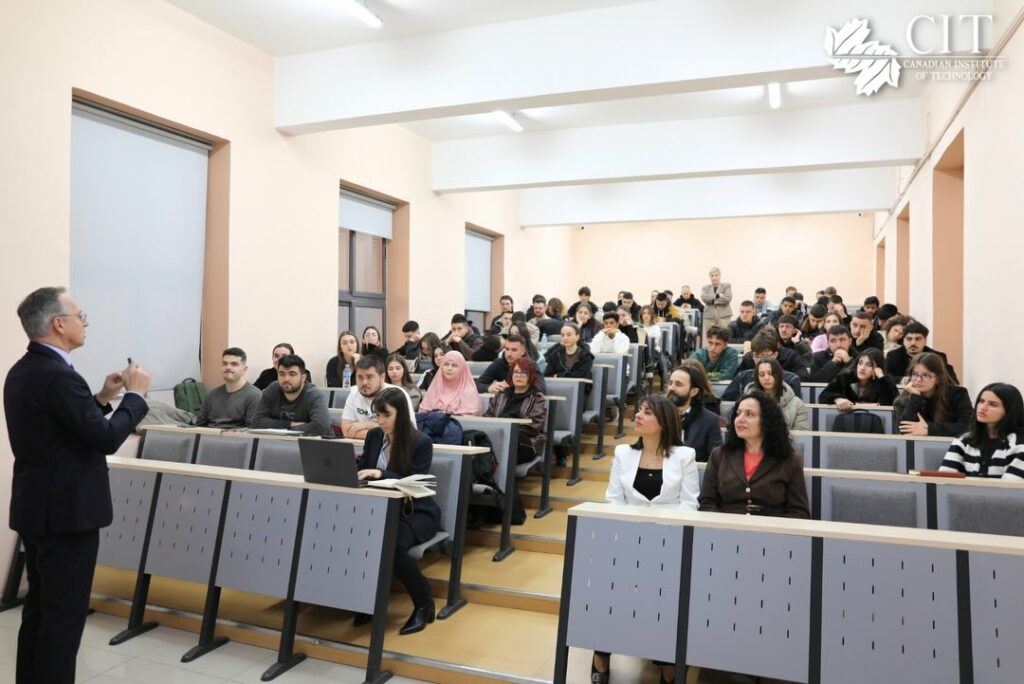 FERRARI: DRIVING LUXURY BEYOND THE ROAD | Open Lecture