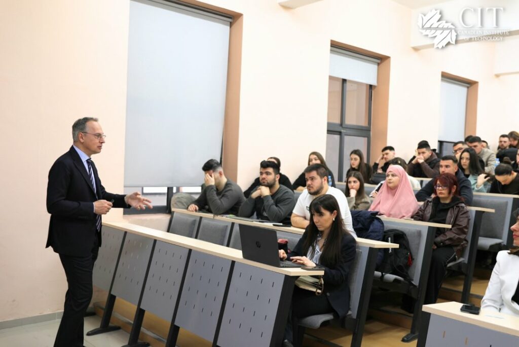 FERRARI: DRIVING LUXURY BEYOND THE ROAD | Open Lecture