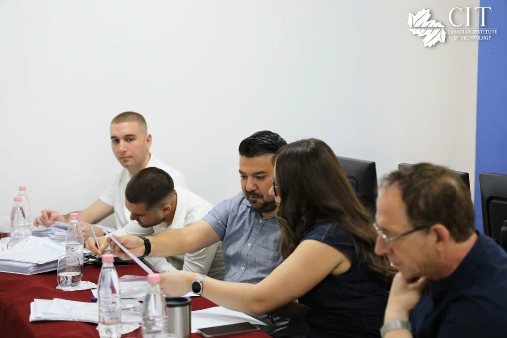 Bachelor Students Successfully Present Their Internship Experiences